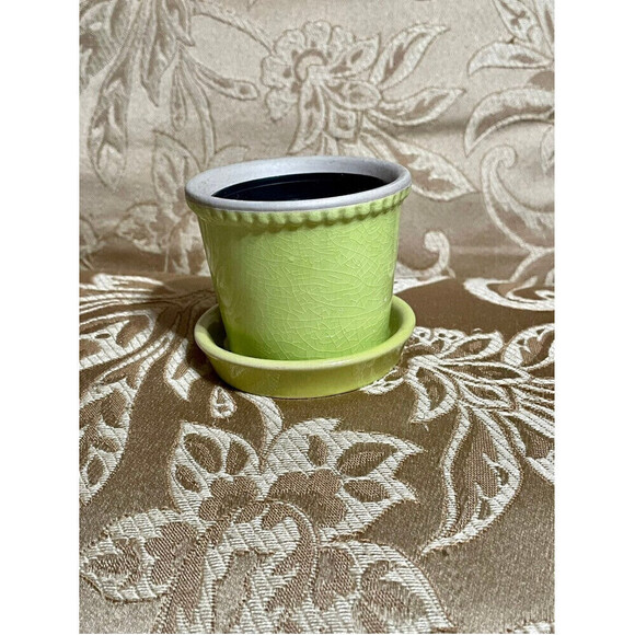 Flower Pot Ceramic Green Tiny - Picture 1 of 6